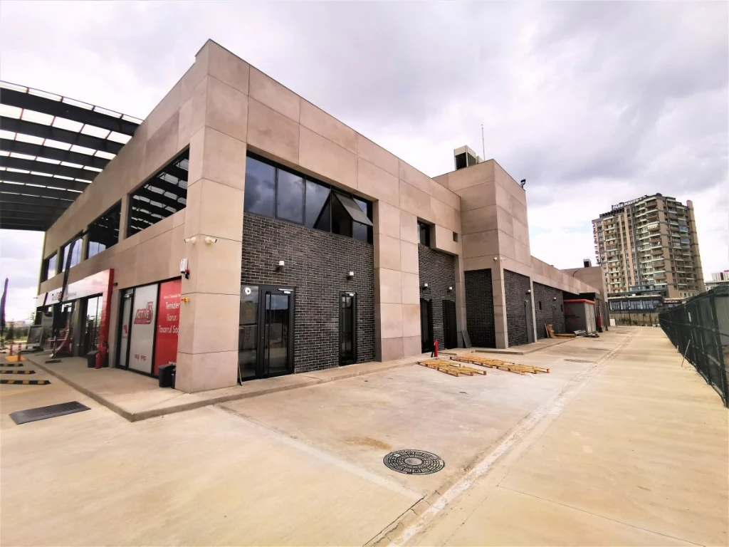 FUEL AND LPG AUTOGAS SALES, SERVICE STATION AND BUSINESS CENTER CONSTRUCTION WORK
