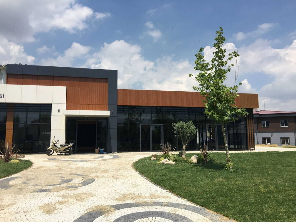 BÜYÜKÇEKMECE SOCIAL AND SPORTS FACILITIES
