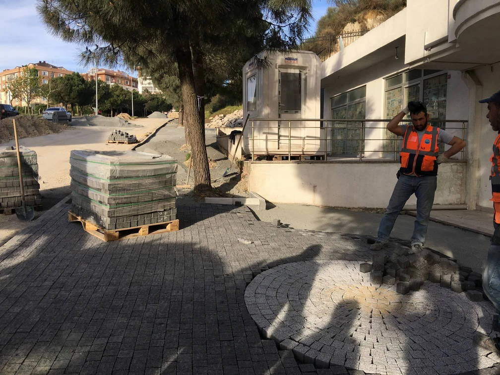 ROAD PAVING AND HARD LANDSCAPING WORKS WITHIN  BÜYÜKÇEKMECE TOWN