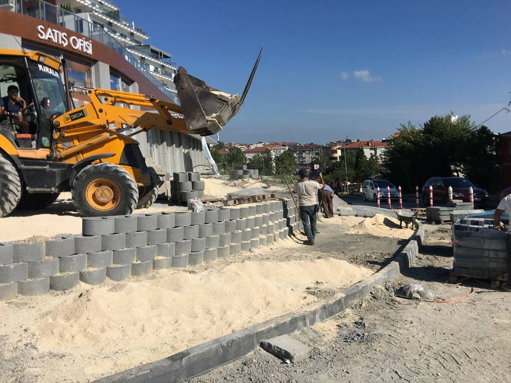 ROAD PAVING AND HARD LANDSCAPING WORKS WITHIN  BÜYÜKÇEKMECE TOWN