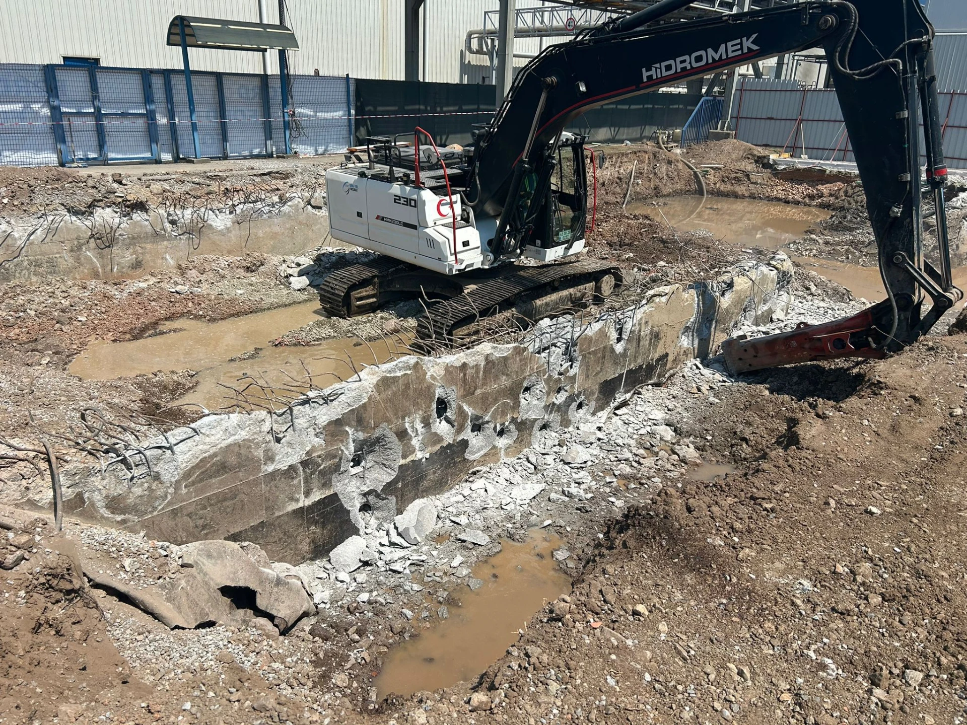 Construction of Gölcük Factory Hazardous Waste Site