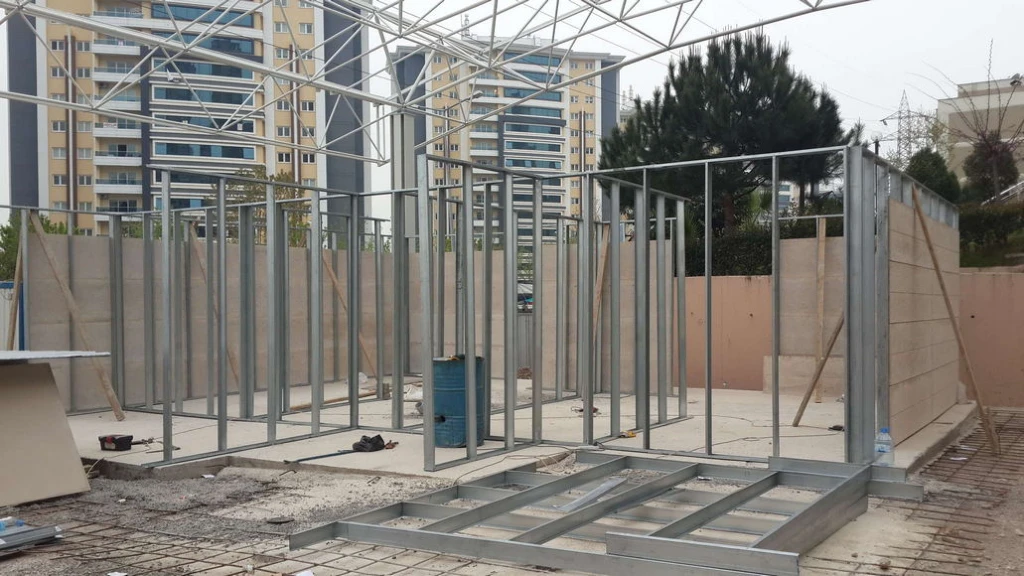 IZMIT MUNICIPALITY SOCIAL FACILITIES AND CANOPY CONSTRUCTION