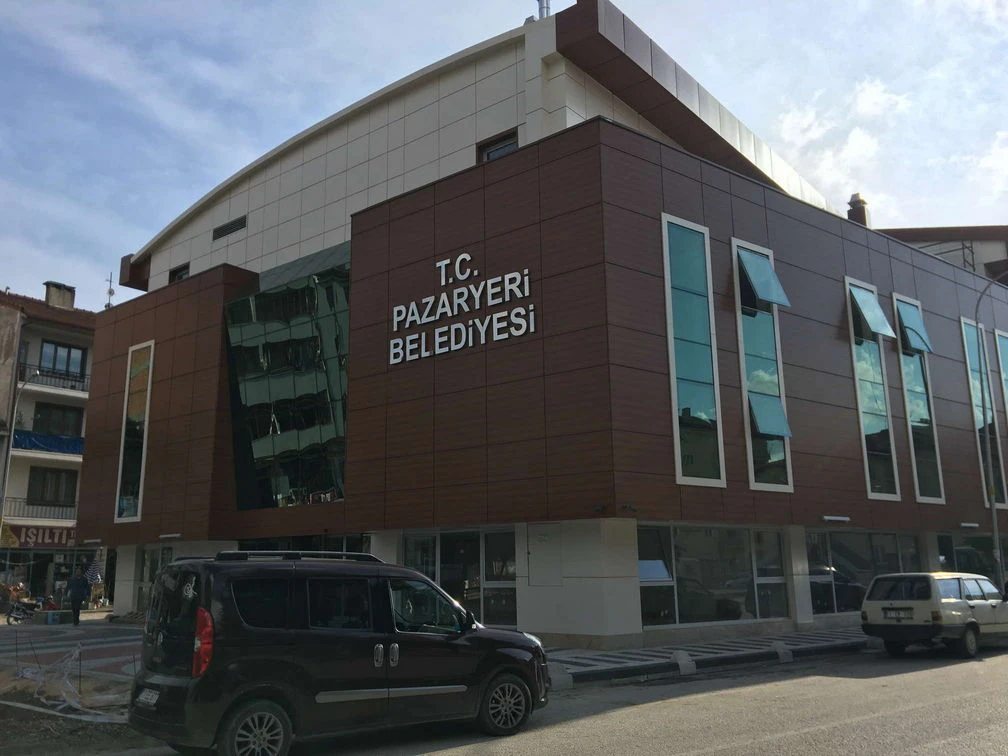 PAZARYERİ TRADE AND CULTURAL CENTER