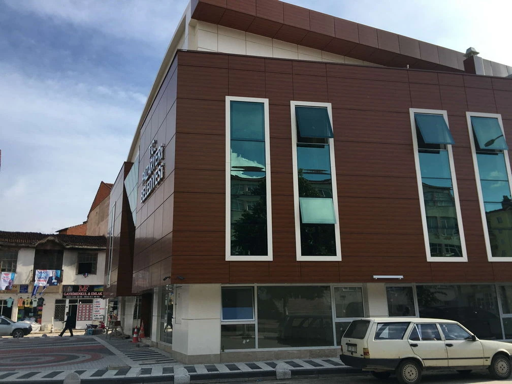PAZARYERİ TRADE AND CULTURAL CENTER