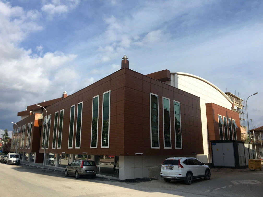 PAZARYERİ TRADE AND CULTURAL CENTER